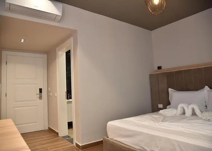 Dolanit Lubjana 4* Durrës