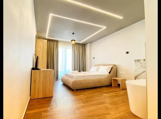 Dolanit Lubjana Отель 4*