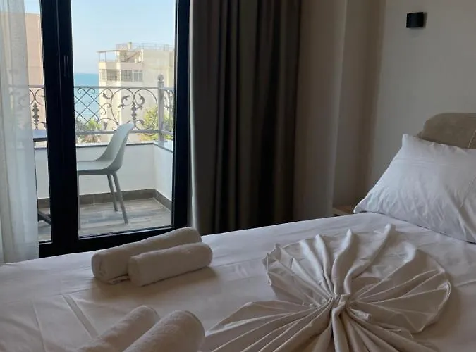 Отель Dolanit Lubjana Дуррес